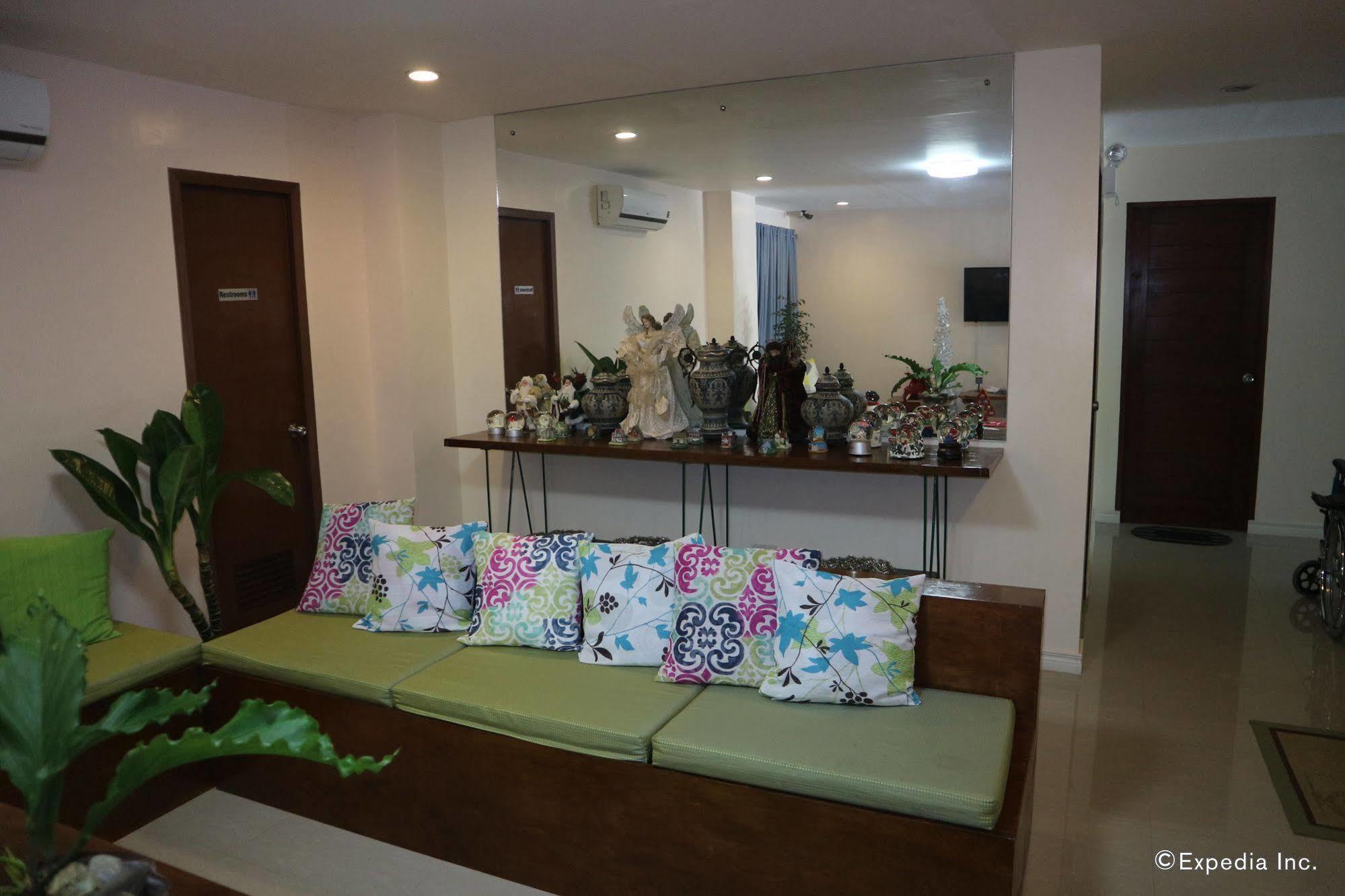 La Trinidad Pension House Kalibo Exterior photo